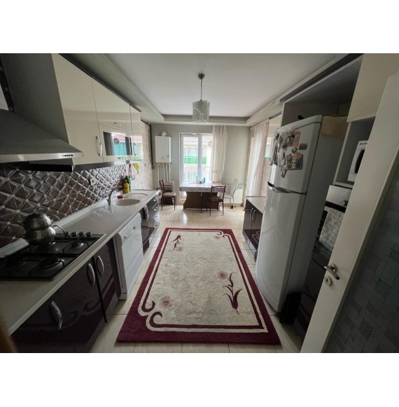 540 CADDE YAKINI 3+1 MASRAFSIZ E.BANYOLU FULL YAPILI
