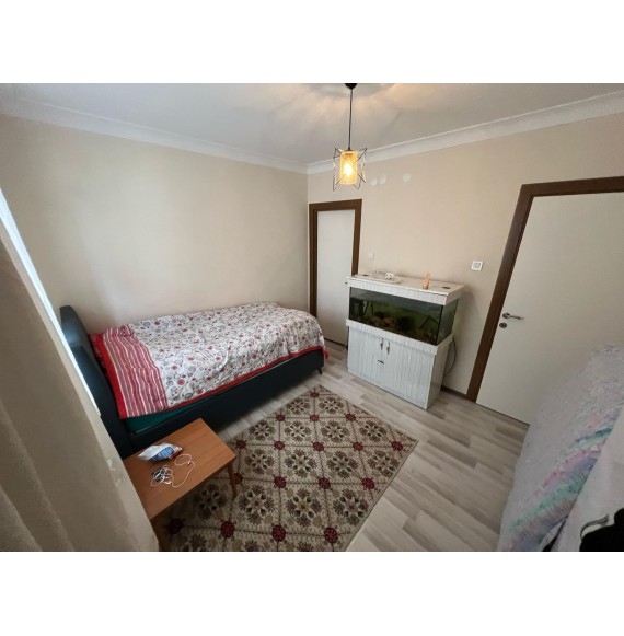 540 CADDE YAKINI 3+1 MASRAFSIZ E.BANYOLU FULL YAPILI
