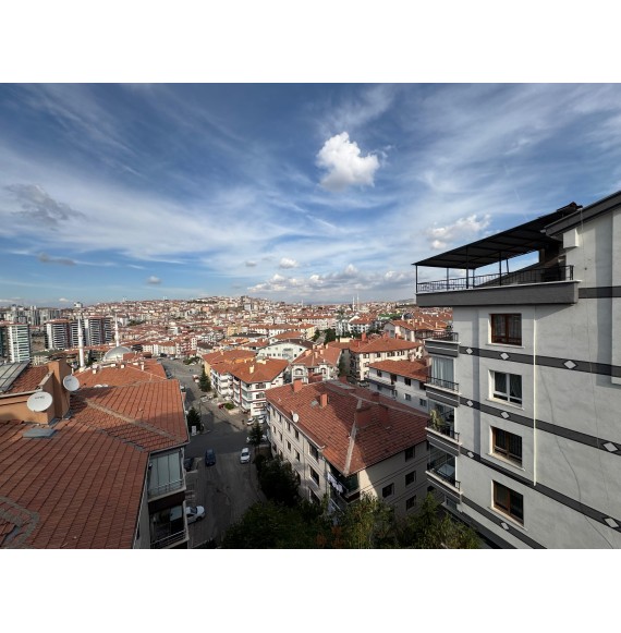 301 CADDE YAKINI 5+1 ULTRA GENİŞLİKTE DUBLEX DAİRE