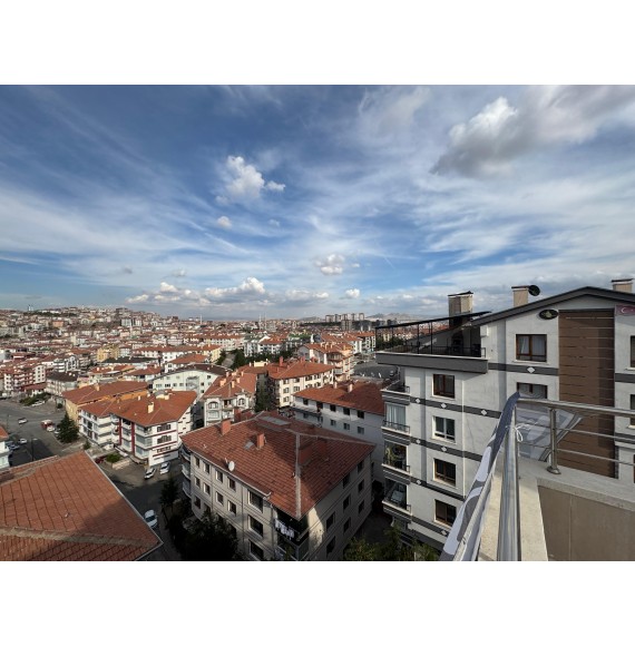 301 CADDE YAKINI 5+1 ULTRA GENİŞLİKTE DUBLEX DAİRE
