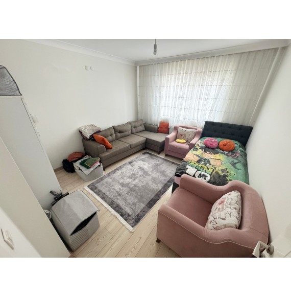 ÇAMBAŞI CADDESİ ÜZERİDE FULL YAPILI KAT KONUMUNDA 150 m2 3+1