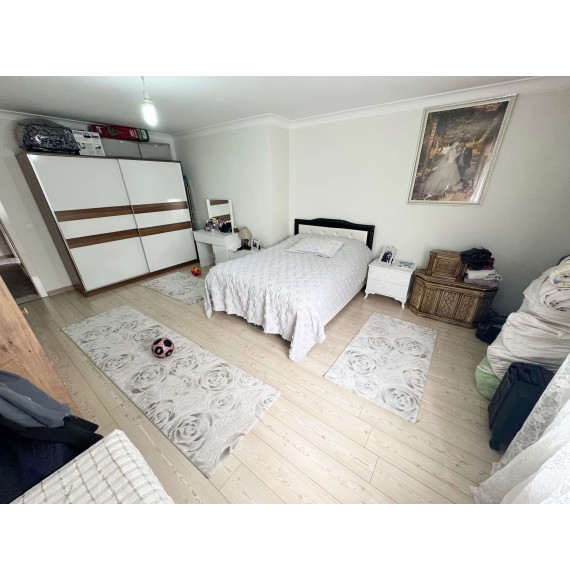 ÇAMBAŞI CADDESİ ÜZERİDE FULL YAPILI KAT KONUMUNDA 150 m2 3+1