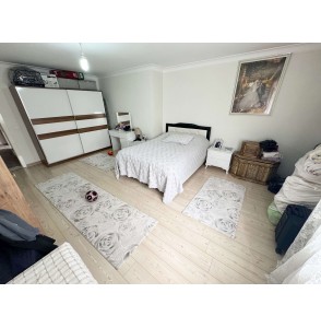 ÇAMBAŞI CADDESİ ÜZERİDE FULL YAPILI KAT KONUMUNDA 150 m2 3+1