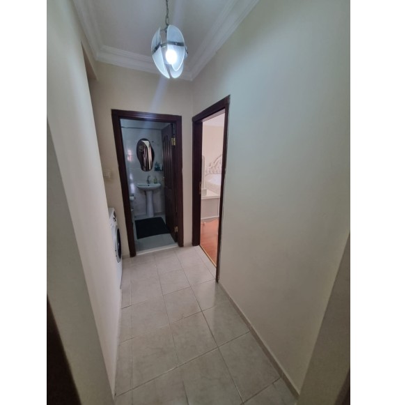 ESERTEPE KAPALI PAZAR ALANI YAKINI 3+1 ARA KAT