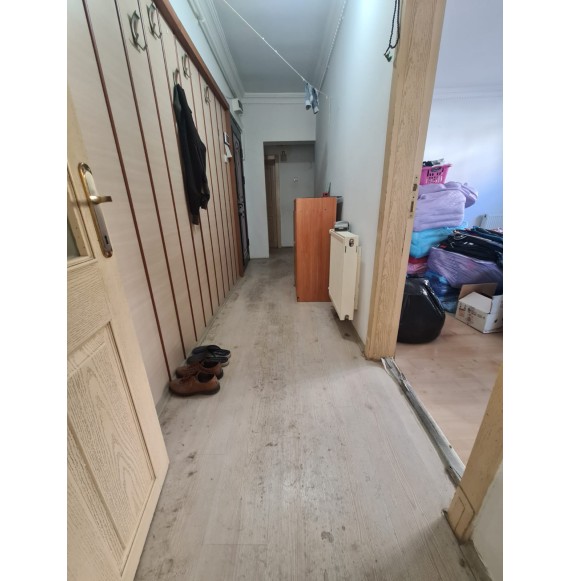 19 MAYIS MAHALLESİ CADDE ÜZERİ KAT KONUMUNDA ALTI TAM DAİRE