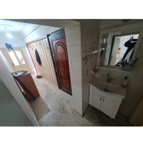 19 MAYIS MAHALLESİ CADDE ÜZERİ KAT KONUMUNDA ALTI TAM DAİRE