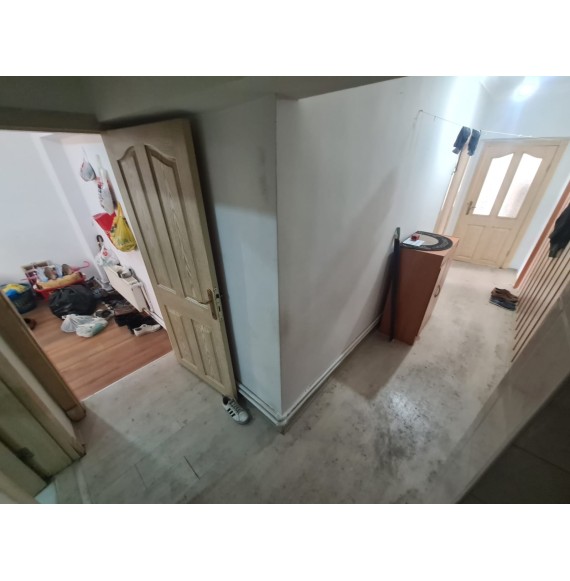 19 MAYIS MAHALLESİ CADDE ÜZERİ KAT KONUMUNDA ALTI TAM DAİRE