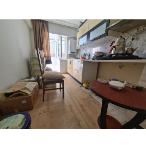 19 MAYIS MAHALLESİ CADDE ÜZERİ KAT KONUMUNDA ALTI TAM DAİRE
