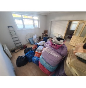 19 MAYIS MAHALLESİ CADDE ÜZERİ KAT KONUMUNDA ALTI TAM DAİRE