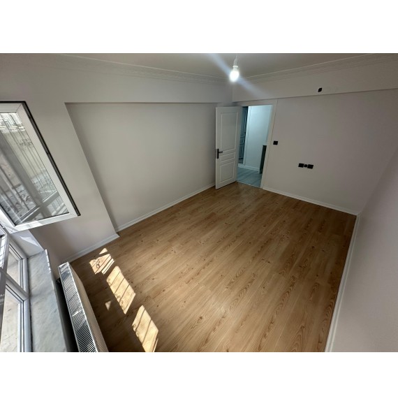 ÇAMBAŞI CADDESİ YANI 2+1 FULL YAPILI YÜKSEK KREDİ İMKANIYLA