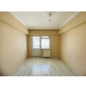 FIRSAT DAİRESİ BULUNMAZ FIYATA 4+1 E. BANYOLU FULL YAPILI