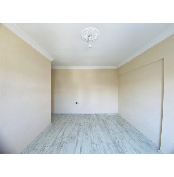 FIRSAT DAİRESİ BULUNMAZ FIYATA 4+1 E. BANYOLU FULL YAPILI