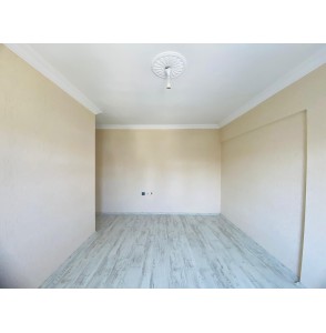FIRSAT DAİRESİ BULUNMAZ FIYATA 4+1 E. BANYOLU FULL YAPILI