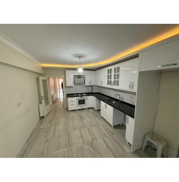 ETLIKTE ULTRA LÜKS YAPISIYLA SITELERI ARATMAYAN 4+1 GENİŞ DAİRE
