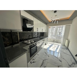 ÇAMBAŞI CADDESİNE KOMSU 3+1 KATTA ÖN CEPHE ULTRA LÜKS TASARIM