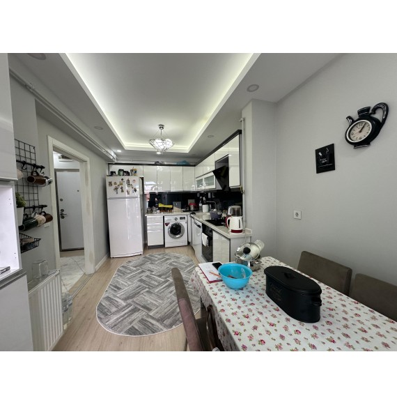 OVACIK MERKEZDE 3+1 KATTA ÖN CEPHE FULL YAPILI DAİRE
