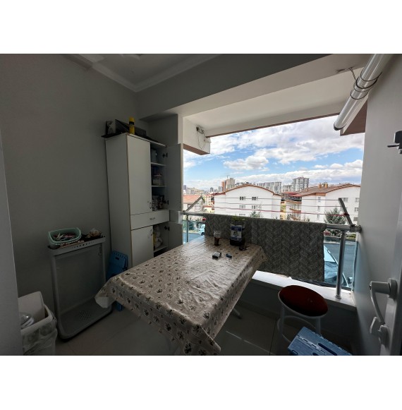 OVACIK MERKEZDE 3+1 KATTA ÖN CEPHE FULL YAPILI DAİRE