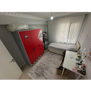 OVACIK MERKEZDE 3+1 KATTA ÖN CEPHE FULL YAPILI DAİRE
