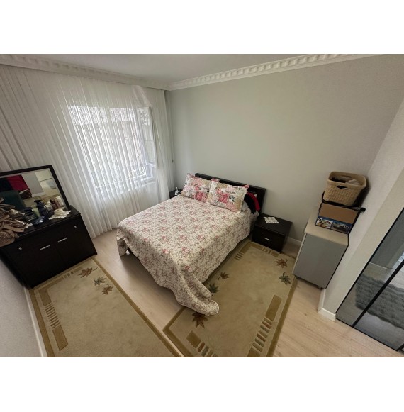 OVACIK MERKEZDE 3+1 KATTA ÖN CEPHE FULL YAPILI DAİRE