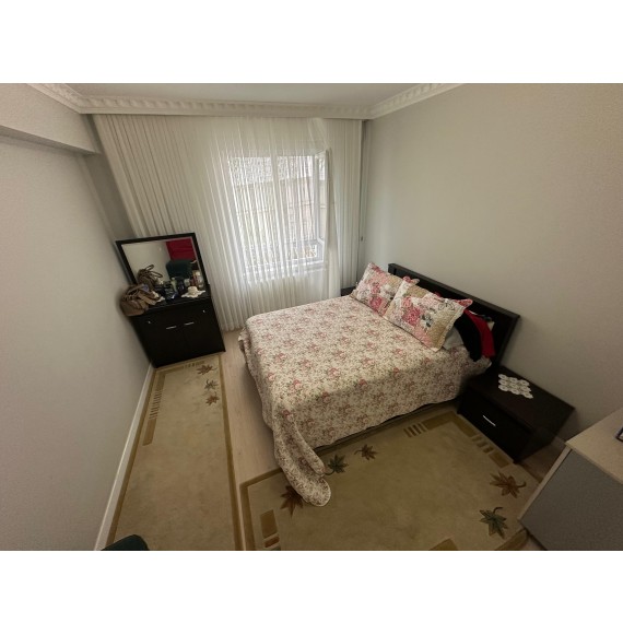 OVACIK MERKEZDE 3+1 KATTA ÖN CEPHE FULL YAPILI DAİRE