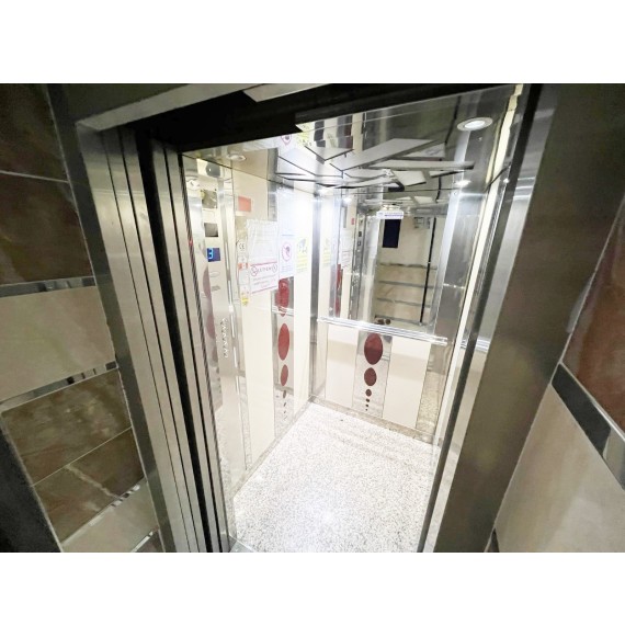 540 CADDEYE KOMSU 3+1 FULL YAPILI E. BANYOLU YENI BINADA