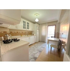 MEVLANA KÜLTÜR MERKEZİNE KOMŞU 3+1 ARA KAT ÖN CEPHE DAİRE