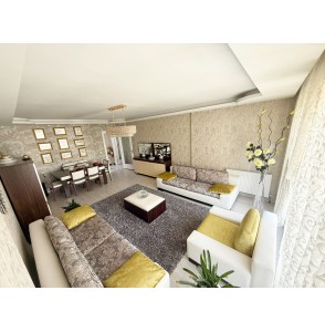 ÇAMBAŞI CADDESİNE KOMŞU 4+1 ULTRA LÜKS YAPILI TERAS BALKONLU
