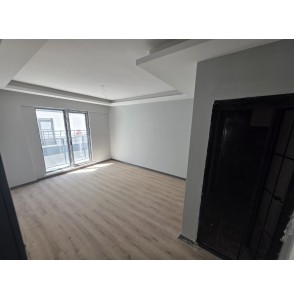 ÖZLEM CADDESİ YAKINI 3+1 FULL YAPILI SIFIR EXTRA GENİŞLİKTE
