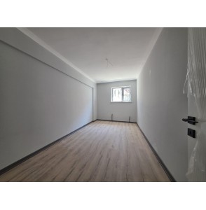 ÖZLEM CADDESİ YAKINI 3+1 FULL YAPILI SIFIR EXTRA GENİŞLİKTE
