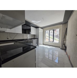 ÖZLEM CADDESİ YAKINI 3+1 FULL YAPILI SIFIR EXTRA GENİŞLİKTE