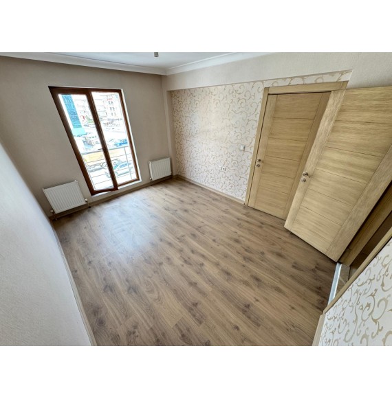 ESERTEPE CADDE ÜZERİ 3+1 KATTA FULL YAPILI DAİRE