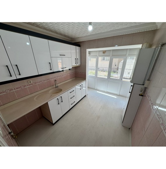 ESERTEPE ANA CADDE ÜZERİ  2+1 ASANSÖRLÜ SATILIK DAİRE