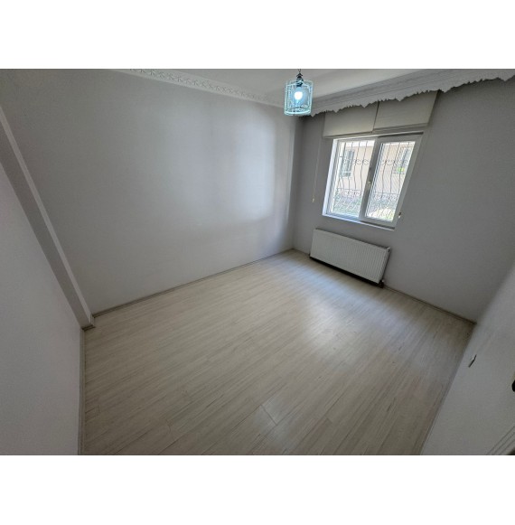 ESERTEPE ANA CADDE ÜZERİ  2+1 ASANSÖRLÜ SATILIK DAİRE