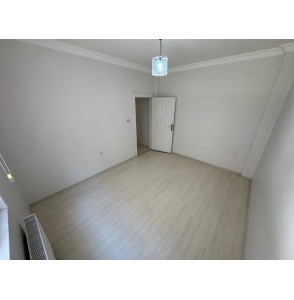 ESERTEPE ANA CADDE ÜZERİ  2+1 ASANSÖRLÜ SATILIK DAİRE