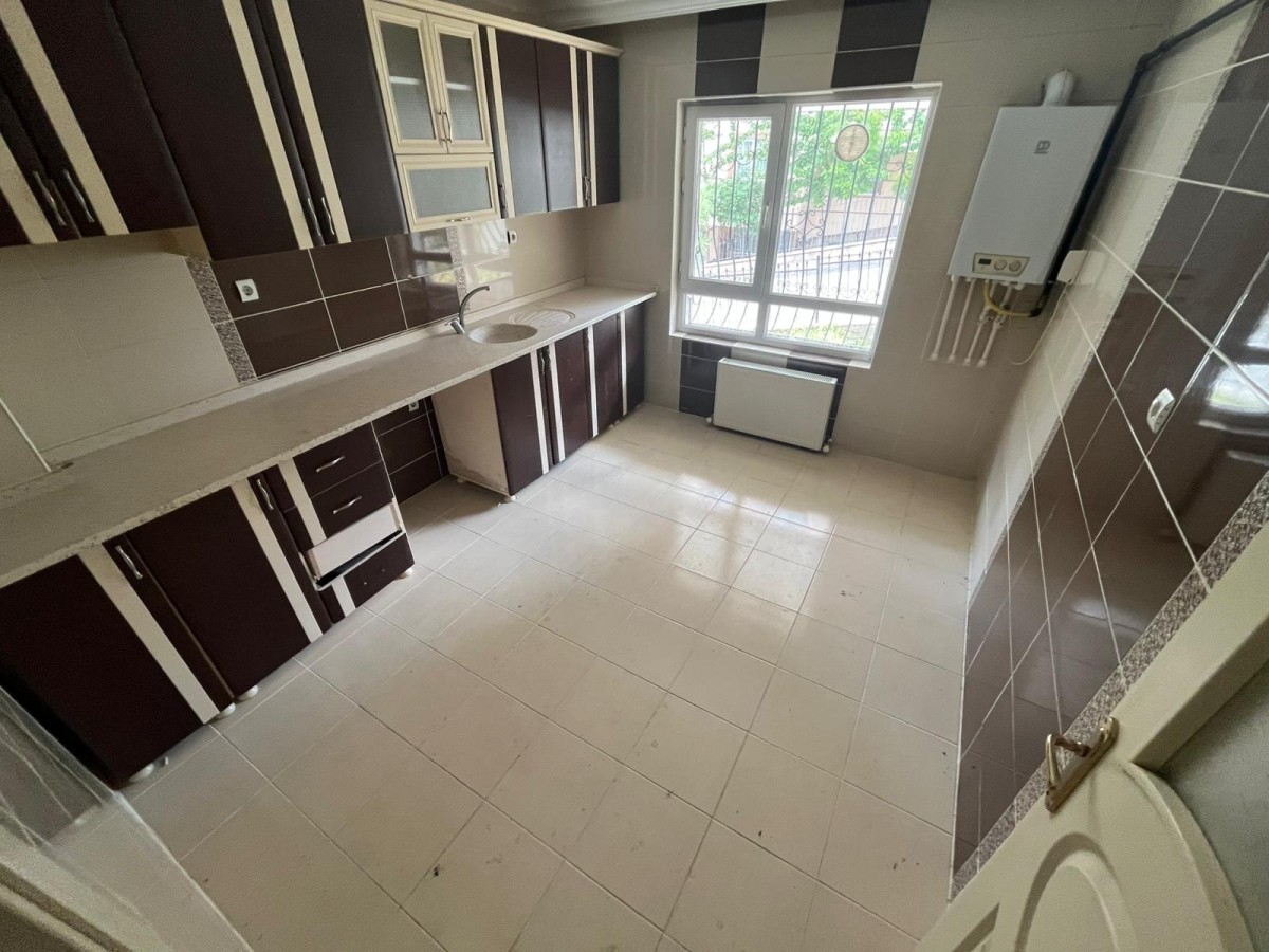 YAYLA MAHALLESİ 3+1 GENİŞ...