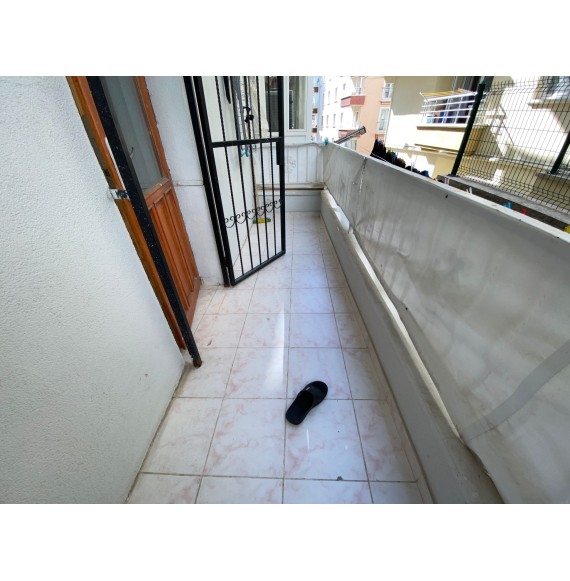 ATAPARK CADDE KENARI GENİŞ YAPILI 3+1MASRAFSIZ SATILIK DAİRE