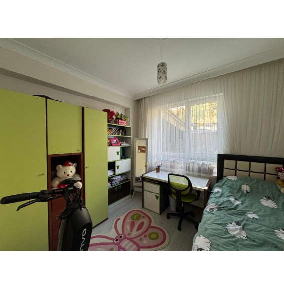 KARAKAYA COŞKUNDA 4+1 ASANSÖRLÜ İSKANLI YENİ BİNADA YAPILI SATILIK DAİRE