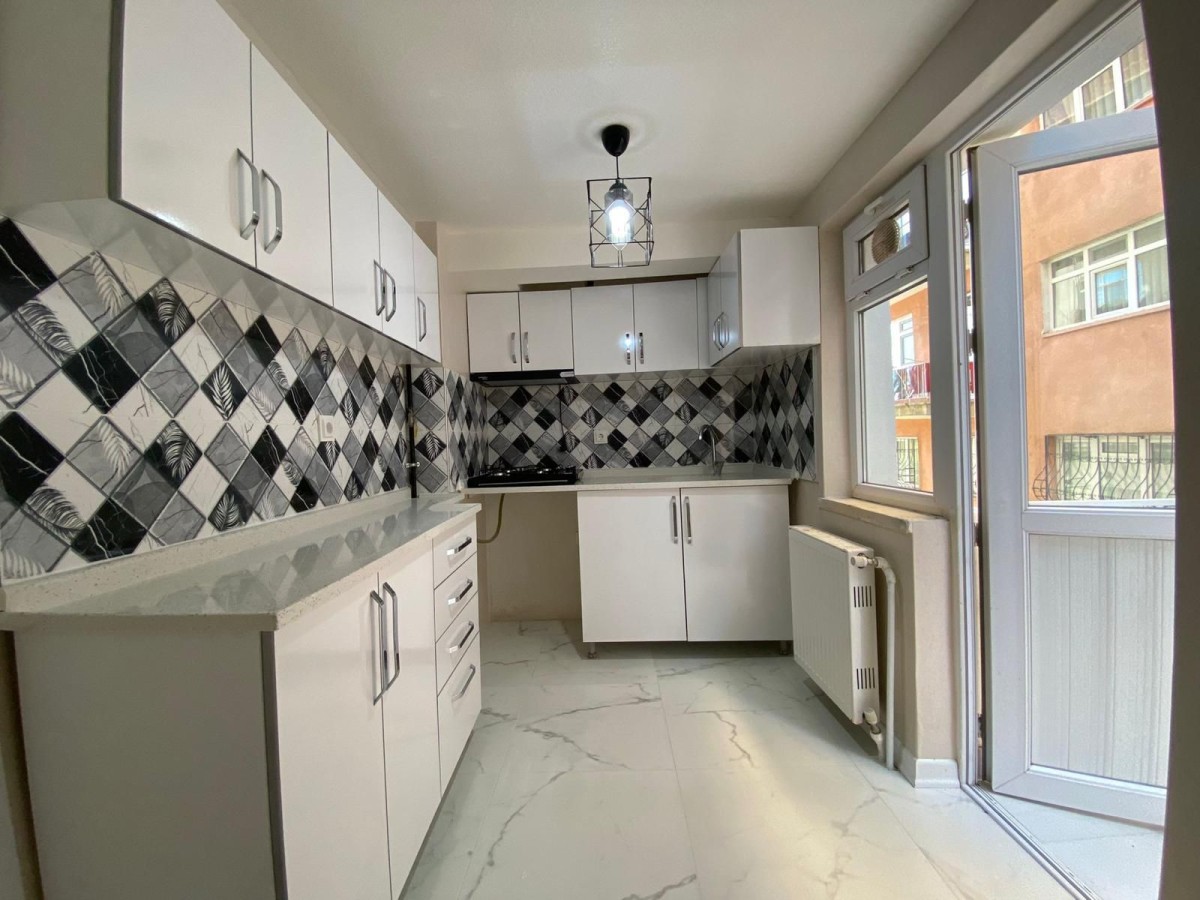 HAYAT KOLEJI YAKINI 2+1...