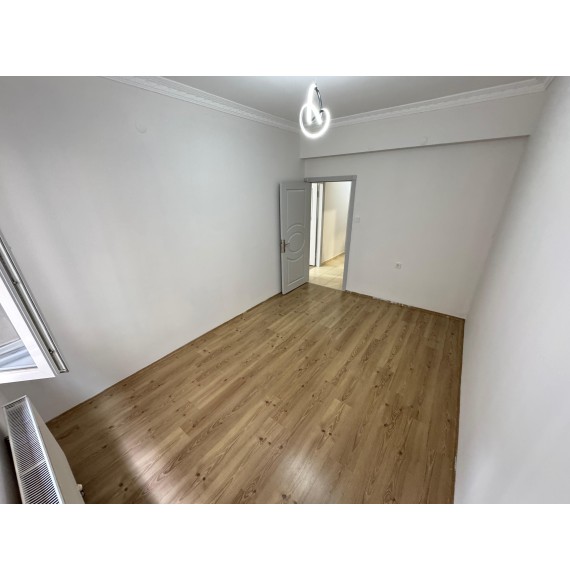 HAYAT KOLEJI YAKINI 2+1 MASRAFSIZ YAPILI SATILIK DAİRE