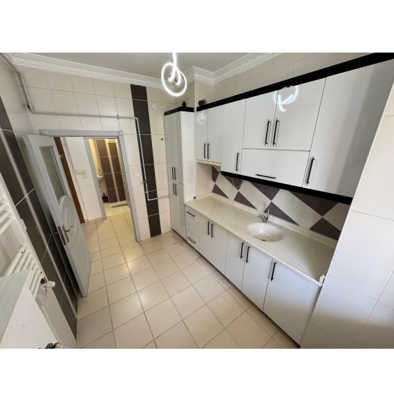 HAYAT KOLEJI YAKINI 2+1 MASRAFSIZ YAPILI SATILIK DAİRE