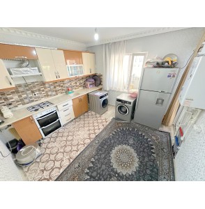 YAYLA'DA ASANSÖRLÜ BİNADA 3+1 GENİŞ YAPILI MASRAFSIZ SATILIK DAİRE