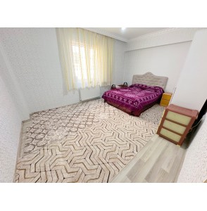 YAYLA'DA ASANSÖRLÜ BİNADA 3+1 GENİŞ YAPILI MASRAFSIZ SATILIK DAİRE