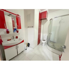 YAYLA'DA ASANSÖRLÜ BİNADA 3+1 GENİŞ YAPILI MASRAFSIZ SATILIK DAİRE