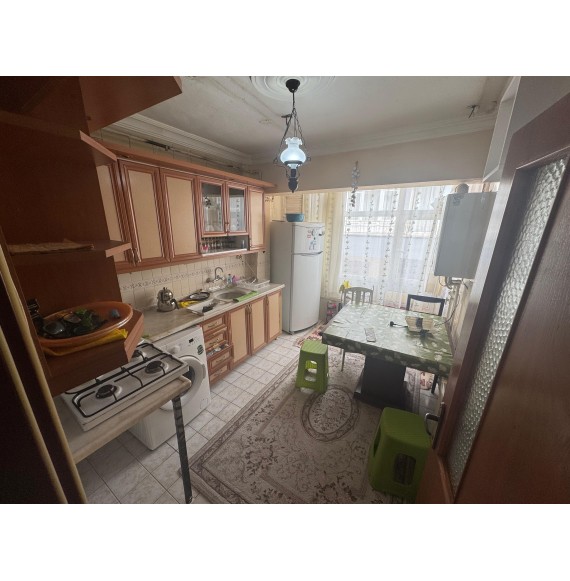 KAFKASLAR'DA 3. KAT AÇIK-KAPALI BALKONLU 3+1 GENİŞ MASRAFSIZ DAİRE