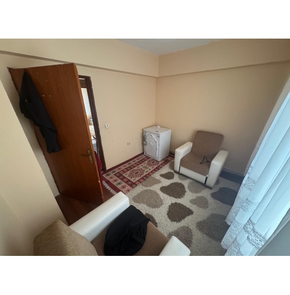 KAFKASLAR'DA 3. KAT AÇIK-KAPALI BALKONLU 3+1 GENİŞ MASRAFSIZ DAİRE