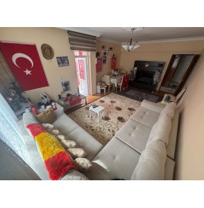 KAFKASLAR'DA 3. KAT AÇIK-KAPALI BALKONLU 3+1 GENİŞ MASRAFSIZ DAİRE