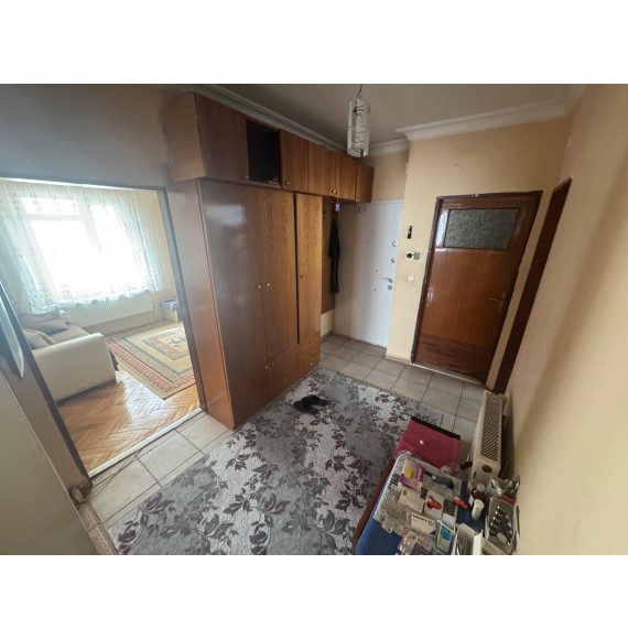 KAFKASLAR'DA 3. KAT AÇIK-KAPALI BALKONLU 3+1 GENİŞ MASRAFSIZ DAİRE