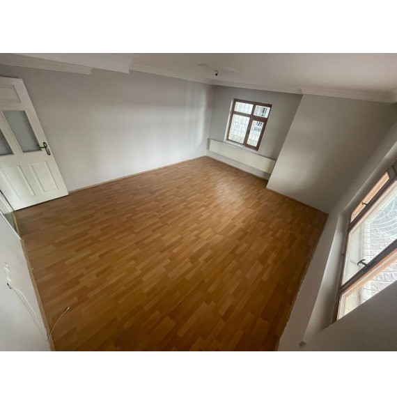 ATAPARK'TA 4+1 GENİŞ MASRAFSIZ ASANSÖRLÜ SATILIK DAİRE