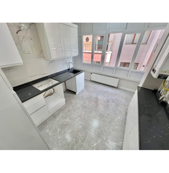 KEÇİÖREN ETLİK'TE 3+1 FUL YAPILI MASRAFSIZ SATILIK DAİRE