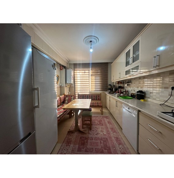 KEÇİÖREN ESERTEPE'DE BULVAR YAKINI 3+1 YAPILI MASRAFSIZ SATILIK DAİRE